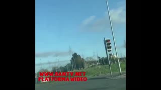 UAP uchwycone na kamerze jak sądzicie fejk czy rządowy samolot